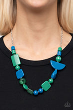 Load image into Gallery viewer, Tranquil Trendsetter - Green necklace D077
