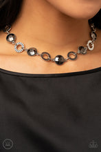 Load image into Gallery viewer, Rhinestone Rollout - Silver necklace A068