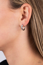 Load image into Gallery viewer, Starfish Showpiece - White hoop earring D060