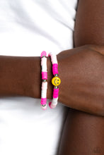 Load image into Gallery viewer, In SMILE - Pink bracelet C030