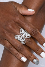 Load image into Gallery viewer, Concaved Catwalk - White ring D043