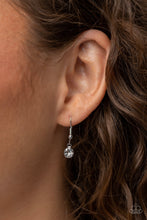 Load image into Gallery viewer, Playful Posies - Multi necklace JULY LOP D083