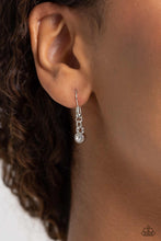 Load image into Gallery viewer, Tea Party Favors - Blue necklace D082