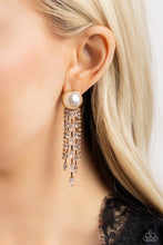 Load image into Gallery viewer, Genuinely Gatsby - Gold earring A040