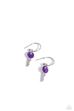 Load image into Gallery viewer, Key Performance - Purple earring A051
