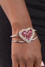 Load image into Gallery viewer, Flirtatious Finale - Red hinge bracelet E007