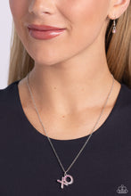 Load image into Gallery viewer, XO Showcase - Pink necklace A062