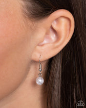 Load image into Gallery viewer, Presidential Passion - White necklace D085