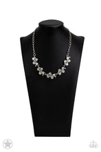 Load image into Gallery viewer, Hollywood Hills - White necklace B093