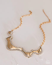Load image into Gallery viewer, Wavy Wonder - gold necklace 2026 GIMME THE GLITZ EXCLUSIVE B034
