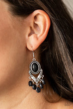 Load image into Gallery viewer, Southern Sandstone - Black earring C032
