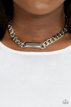 Load image into Gallery viewer, Urban Royalty - Silver necklace C027
