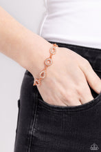 Load image into Gallery viewer, Royally Refined - Copper bracelet D025
