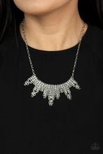 Load image into Gallery viewer, Skyscraping Sparkle - Silver necklace A082
