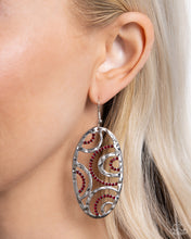 Load image into Gallery viewer, Seize the DAZE - Red earring E015
