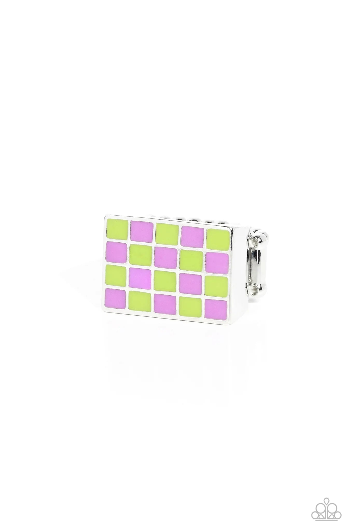 Checkerboard Craze - Green Ring C027