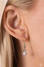 Load image into Gallery viewer, Simply Sentimental - White necklace A046
