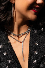 Load image into Gallery viewer, Champagne Night - White necklace A027
