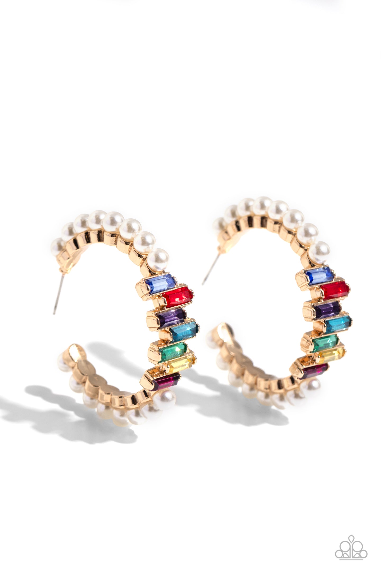 Modest Maven - Gold hoop earring A044