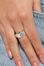 Load image into Gallery viewer, Monogram Memento - Silver - C ring 2070
