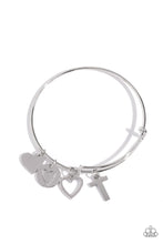 Load image into Gallery viewer, Making It INITIAL - Silver - T bracelet A018
