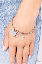 Load image into Gallery viewer, Making It INITIAL - Silver - T bracelet A018

