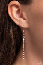 Load image into Gallery viewer, Dazzling Declaration - White necklace D041
