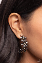 Load image into Gallery viewer, Floral Flamenco - Black hoop earring A095
