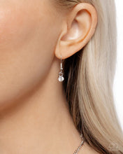 Load image into Gallery viewer, Opera Enthusiast - White Necklace B069
