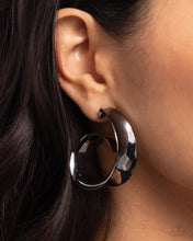 Load image into Gallery viewer, Curly Cadence - Black hoop earring B073/104
