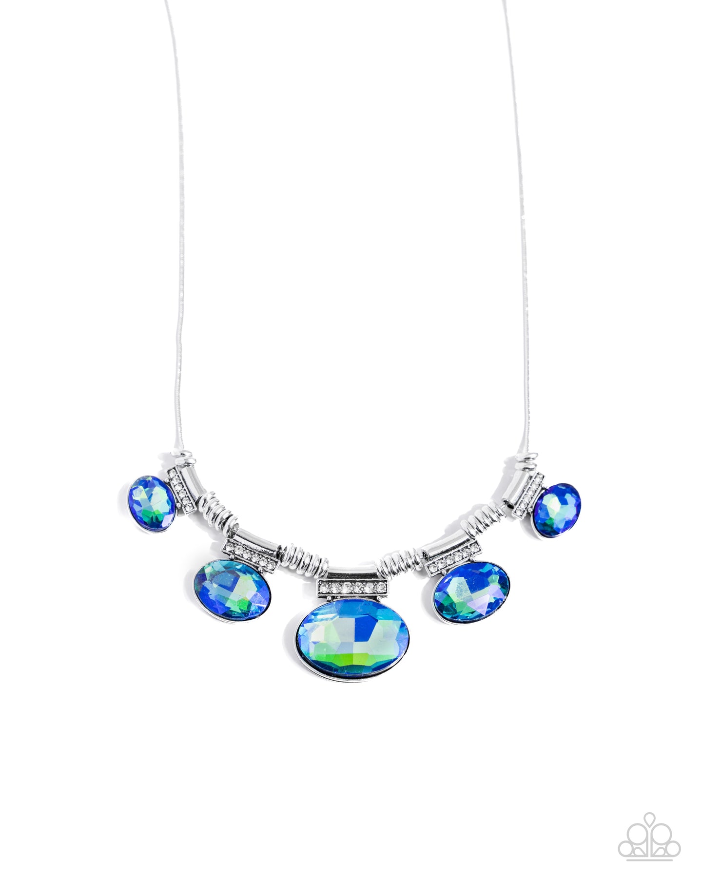 Socialite Status - Green necklace Box 8