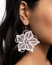 Load image into Gallery viewer, Refined Recognition - White earring G048

