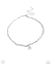 Load image into Gallery viewer, Teeming Teardrop - Green choker necklace D012
