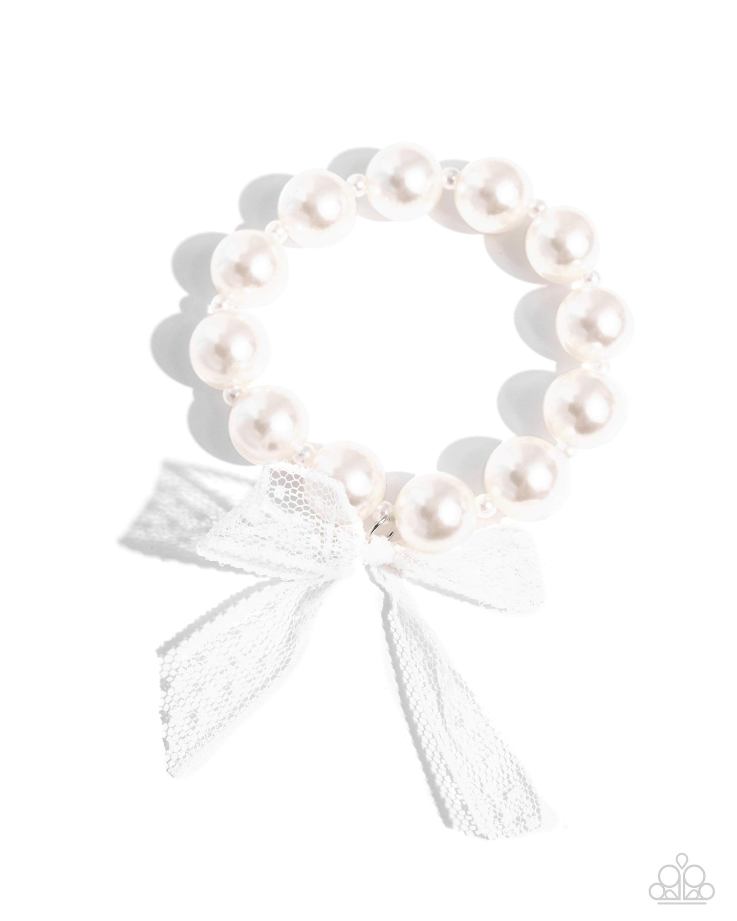 Girly Glam - White bracelet B104