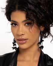 Load image into Gallery viewer, Petaled Precipitation - Black earring A081
