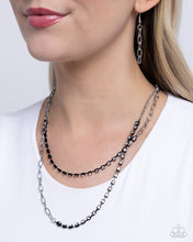 Load image into Gallery viewer, Boxy Brilliance - Black necklace E019
