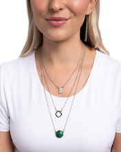 Load image into Gallery viewer, Playfully Panache - Green necklace E016

