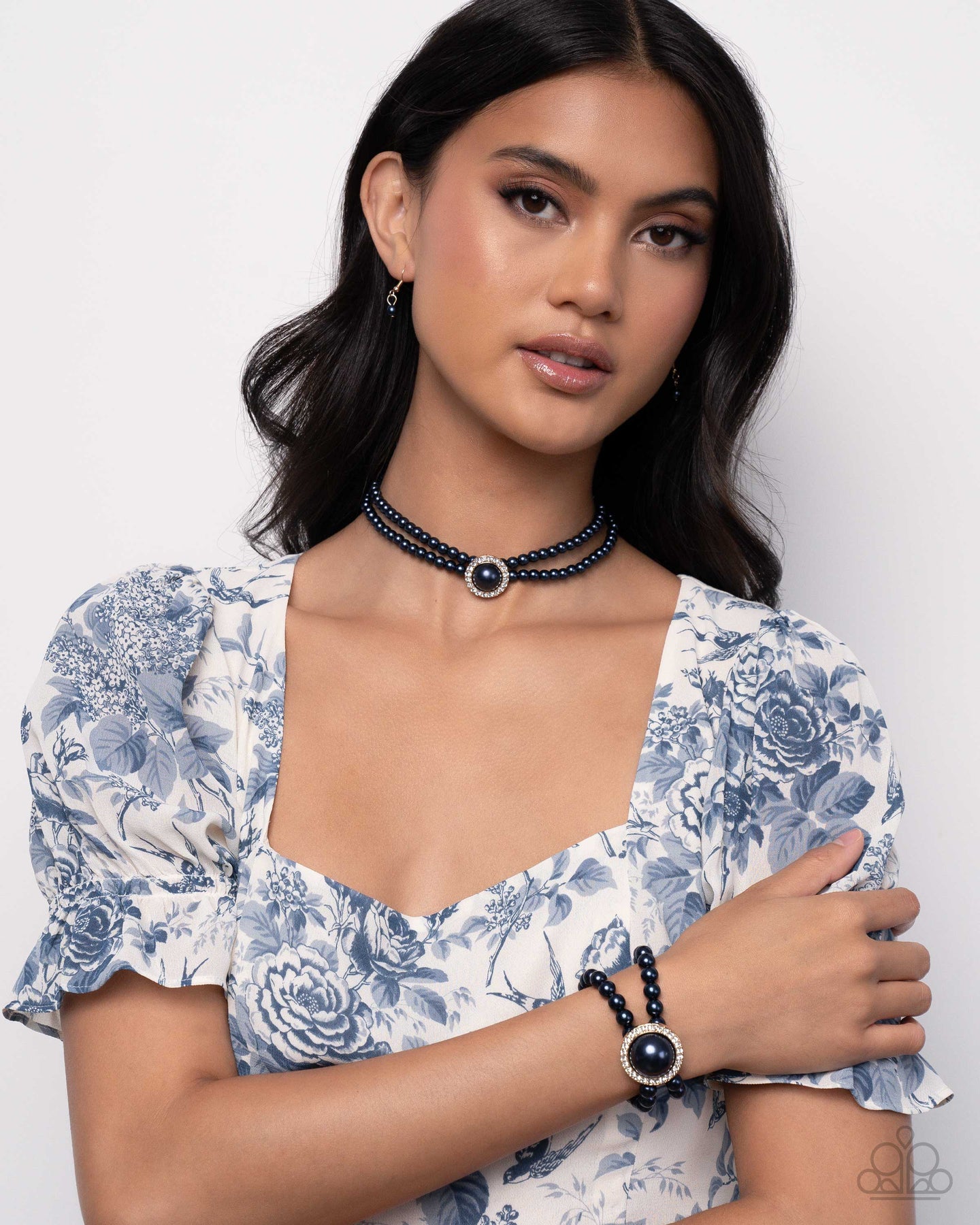 $16 SET: Valuable Verdict - Blue necklace plus matching bracelet Box 9