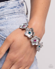 Load image into Gallery viewer, General Grandeur - Blue bracelet Box 4
