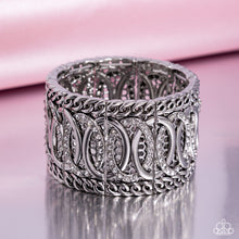 Load image into Gallery viewer, Forged Fashion - White bracelet D004
