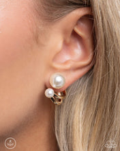 Load image into Gallery viewer, Sophisticated Socialite - Gold double sided post earring earring D003
