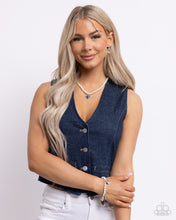 Load image into Gallery viewer, $16 SET: Modest Malibu - Silver + matching bracelet BOX 9
