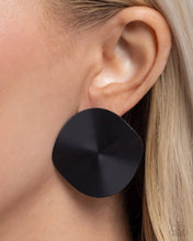 Load image into Gallery viewer, Moody Masterpiece - Black post earring B008/9
