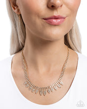 Load image into Gallery viewer, Piercing Passion - Gold necklace E016
