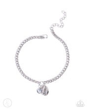 Load image into Gallery viewer, Conch Comeback - White anklet D056
