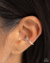 Load image into Gallery viewer, Aerial Attitude - Silver ear cuff earring E021
