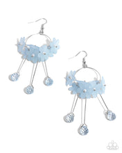 Load image into Gallery viewer, Whimsical Work - Blue earring D001

