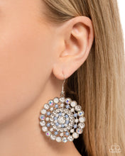 Load image into Gallery viewer, Wreathed Wonderland - Blue earring
