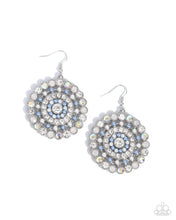 Load image into Gallery viewer, Wreathed Wonderland - Blue earring
