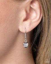 Load image into Gallery viewer, Halting Hearts - Multi necklace D011

